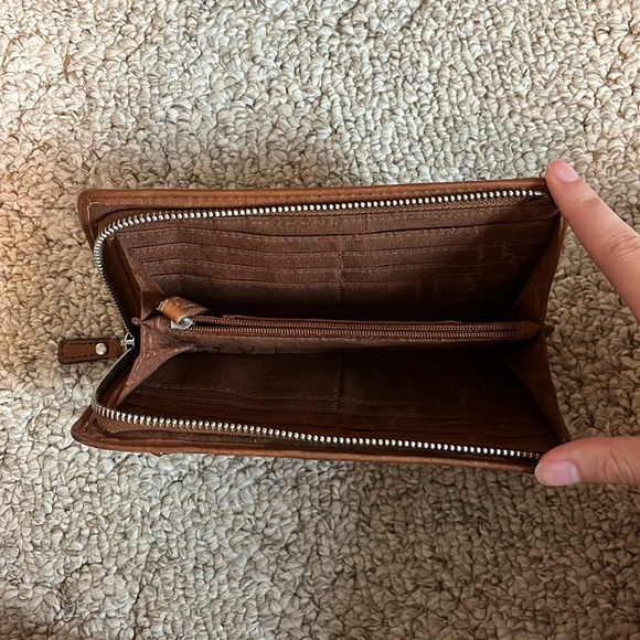 Fossil multicolor purse and matching wallet - Picture 7 of 8